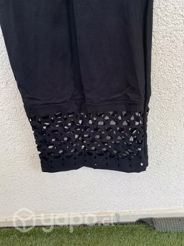 Vestido fiesta negro con encaje
