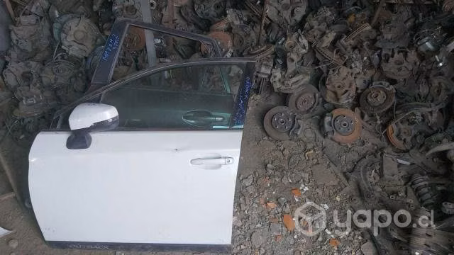 Puerta delantera izquierda subaru outback original