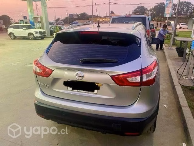 Vendo maravillosa qashqai 2015