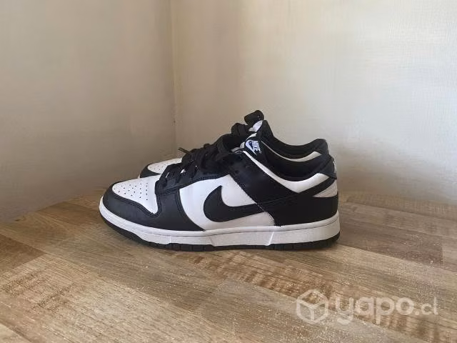 Nike Dunk Low Panda