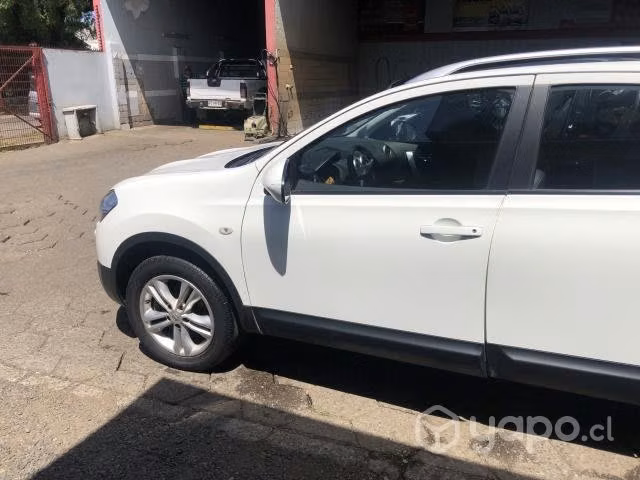 Nissan qashqai 2015