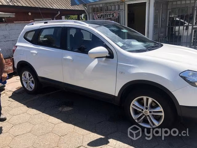 Nissan qashqai 2015