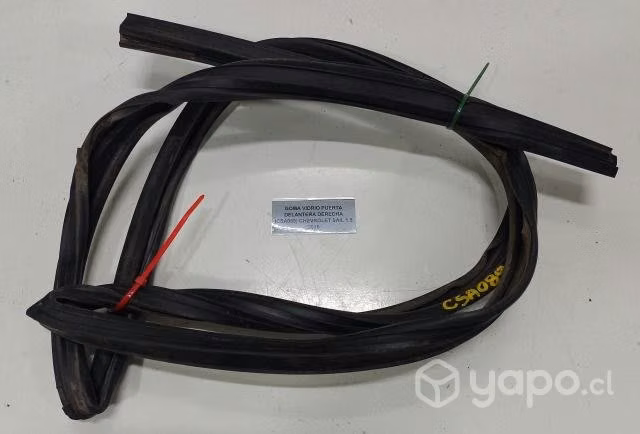 Goma Vidrio Puerta Delantera Derecha (CSA089) Chev