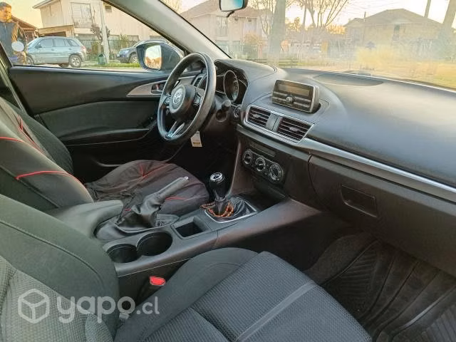 Mazda 3 2019