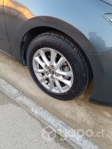 Mazda 3 2019