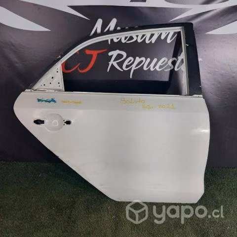 Puerta trasera derecha kia soluto 2020 2021