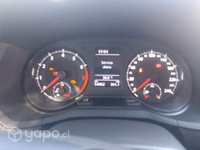 Volkswagen voyage 2021