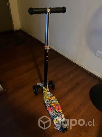 Monopatín scooter XL 4 ruedas luz led IMPECABLE!! - Imagen 4