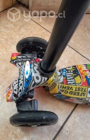 Monopatín scooter XL 4 ruedas luz led IMPECABLE!! - Imagen 5