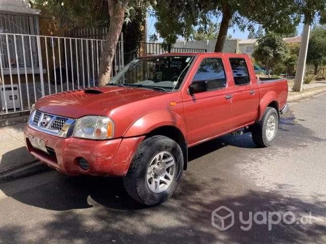 Nissan terrano 2011
