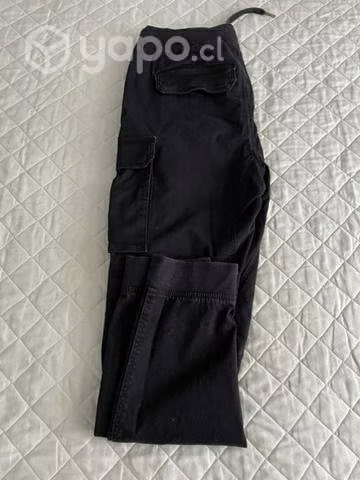 Pantalón Cargo Oscuro - Imagen 4