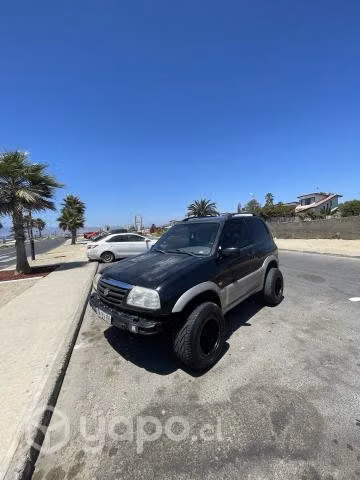 Suzuki Grand Vitara 4x4 - Imagen 8