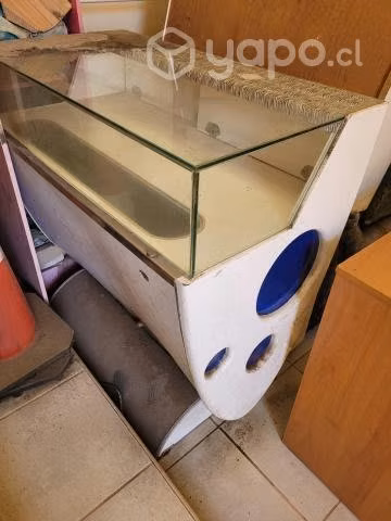 Muebles de negocio y otros .
