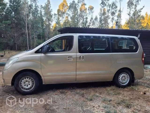 Hyundai H1 2013
