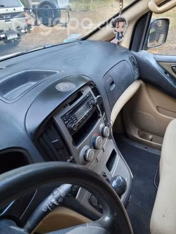Hyundai H1 2013