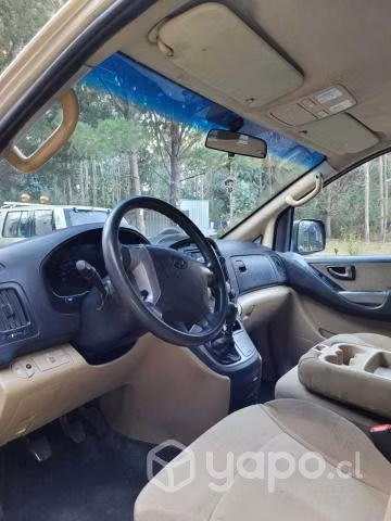 Hyundai H1 2013
