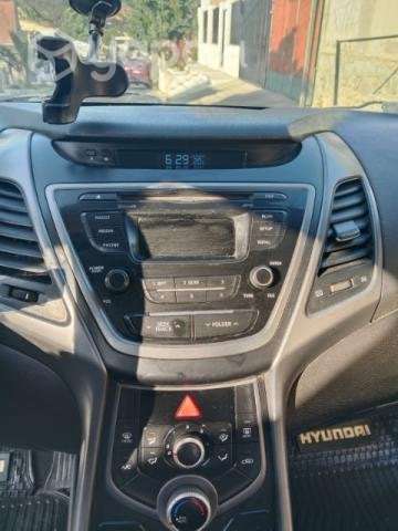 HYUNDAI ELANTRA - Imagen 6