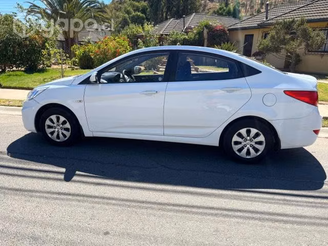 Hyundai accent 2016