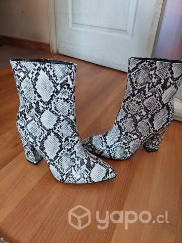 Botines nuevos - Imagen 2