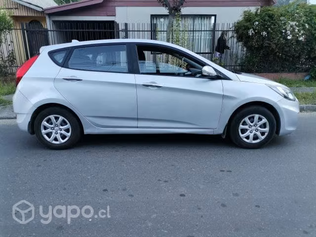 Hyundai accent