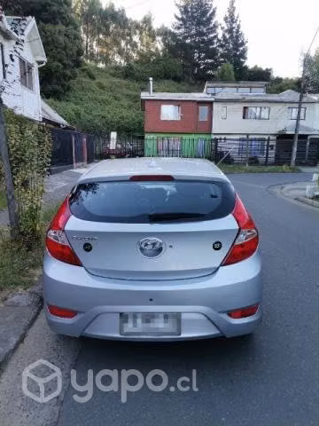 Hyundai accent