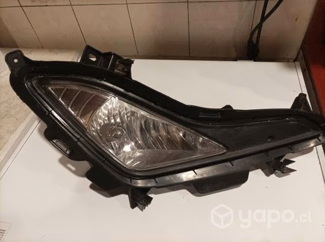 Neblineros Hyundai Elantra 2015