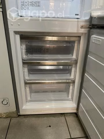 Refrigerador miidea