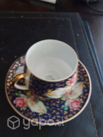 4 tazas de cafe
