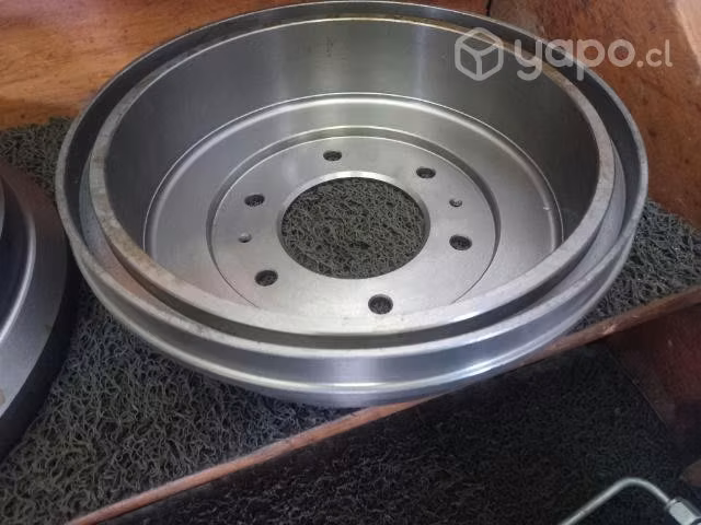 Par de tambores de freno Mitsubishi L 200 - Imagen 2