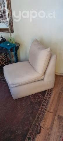 Dos sillones de un cuerpo (poltronas)