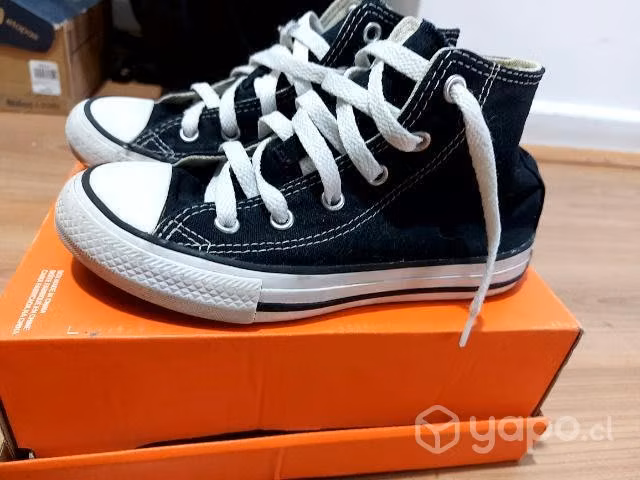 Zapatillas converse como nuevas - Imagen 3