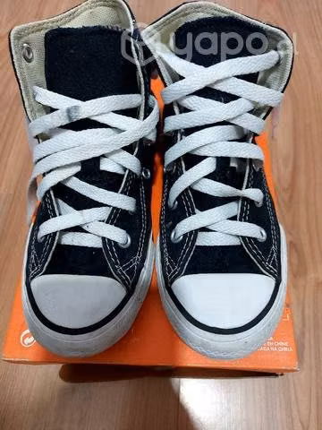 Zapatillas converse como nuevas - Imagen 4