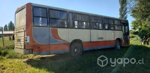 Carrocería bus mercedes