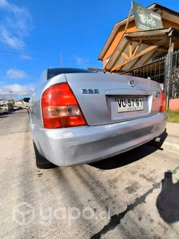 Mazda 323 2003