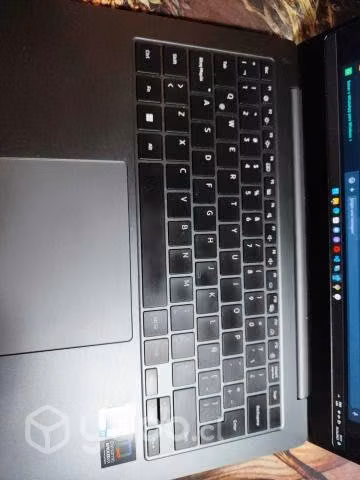Laptop Samsung Book Pro 3 - Imagen 2
