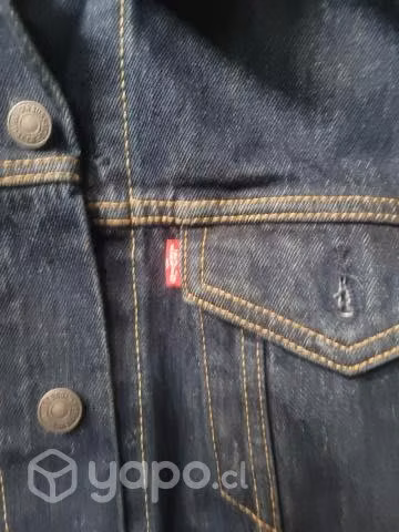 Casaca mezclilla levis nueva 1 solo uso