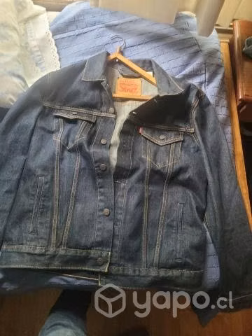 Casaca mezclilla levis nueva 1 solo uso