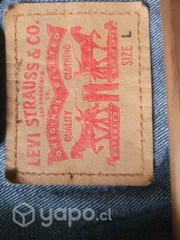 Casaca mezclilla levis nueva 1 solo uso