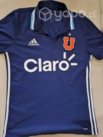 Polera u de chile