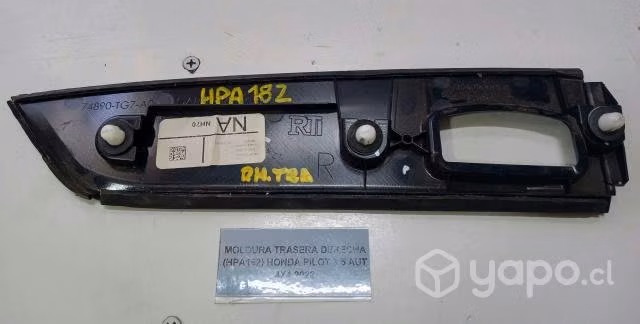 Moldura Trasera Derecha (HPA182) Honda Pilot 3.5