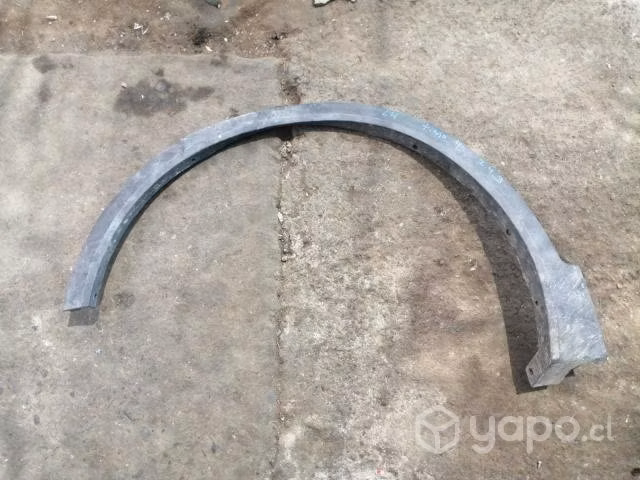 Moldura delantera izquierda chery tiggo4 original