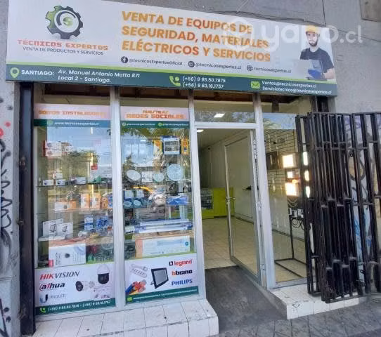 Derecho a Llaves Tienda de Materiales Elé