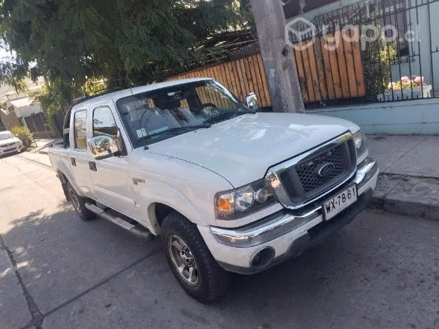 Camioneta doble cabina
