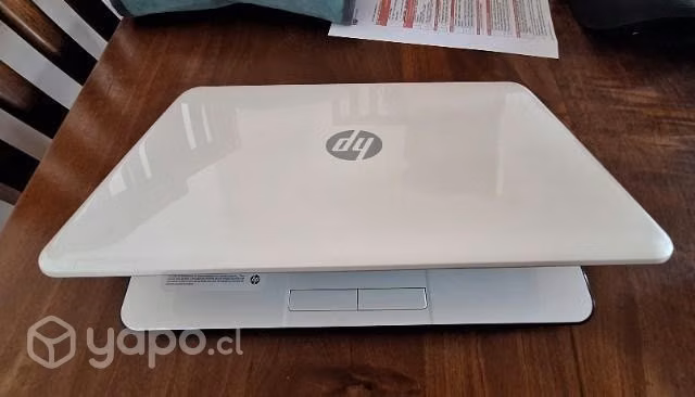 Notebook HP año 2014 excelentes condiciones