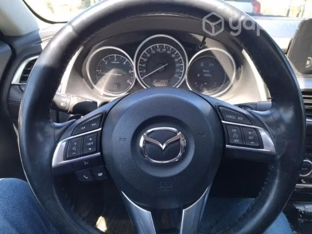 Mazda 6 diesel GPS full tope de línea