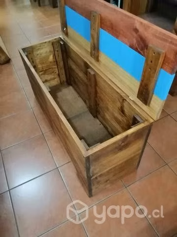 Baúl de madera 120x34x48 de alto