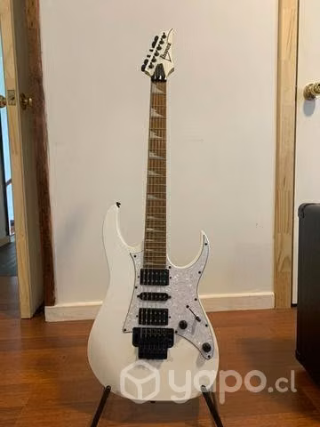 Guitarra eléctrica stratocaster ibanez