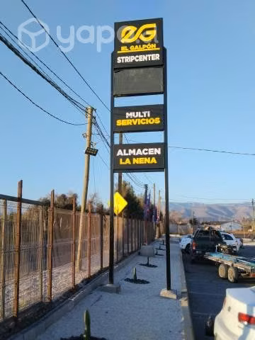 Letreros tipo totem