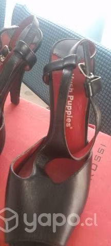 Chalas casi nuevas