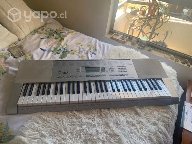 Teclado CASIO LK-280